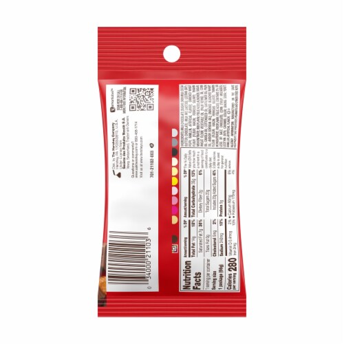 Kit Kat Snack Mix Perspective: back