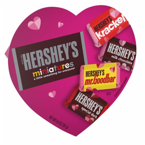 HERSHEY'S Miniatures Assorted Chocolate Valentine Candy Gift Box Perspective: back