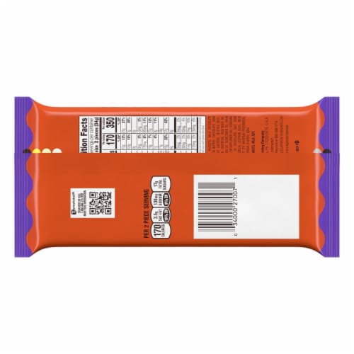 REESE'S Milk Chocolate Peanut Butter Pumpkins Candy Halloween Perspective: back