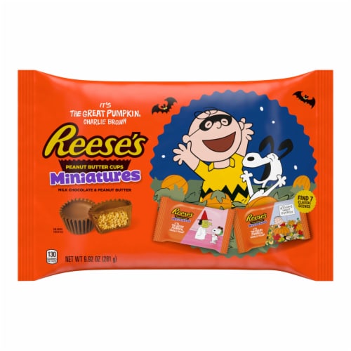 REESE'S Miniatures Snoopy™ & Friends Milk Chocolate Peanut Butter Cups Halloween Candy Bag Perspective: back