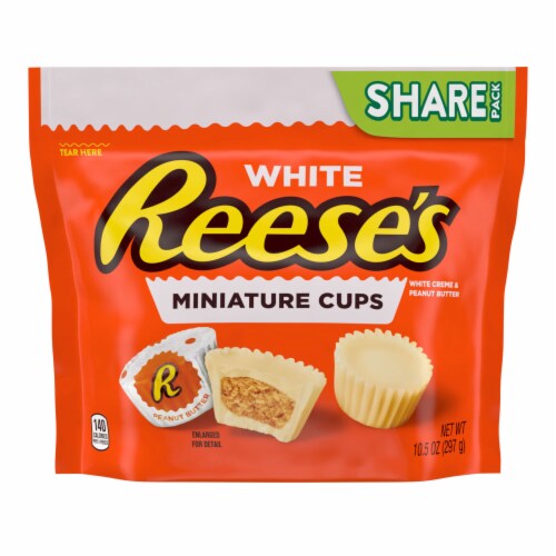REESE'S Miniatures White Creme Peanut Butter Cups Candy Share Pack Perspective: back