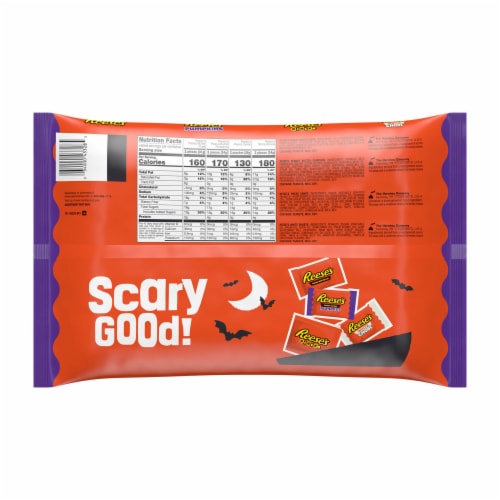 REESE'S Assorted Peanut Butter Flavors Snack Size Bulk Halloween Candy Variety Bag Perspective: back