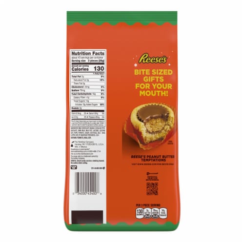 REESE'S Miniatures Milk Chocolate Peanut Butter Cups Christmas Candy Bulk Bag Perspective: back