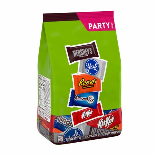 Hershey Assorted Chocolate Flavored Candy Party Pack Perspective: back