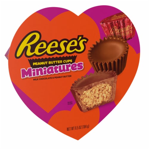 REESE'S Miniatures Milk Chocolate Peanut Butter Valentine Candy Gift Box Perspective: back