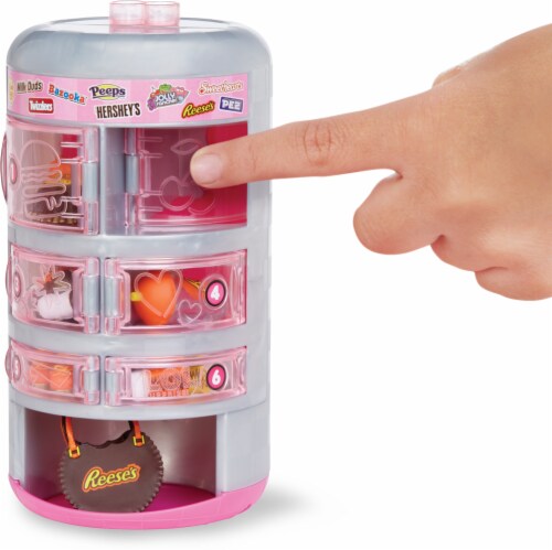L.O.L Surprise Sweets Confetti Surprise Toy Perspective: back