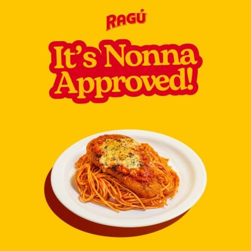 Ragu Old World Style Pasta Sauce Flavored With Meat Perspective: back