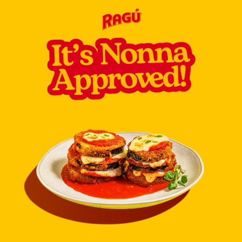 Ragu® Simply Traditional Pasta Sauce Perspective: back