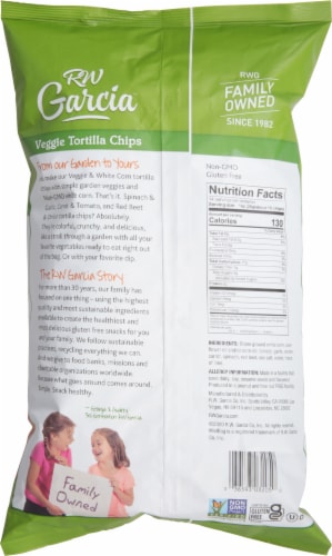 RW Garcia™ MixtBag® Veggie and White Corn Tortilla Chips Perspective: back