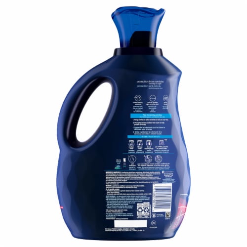 Downy Wrinkle Guard Floral Fabric Conditioner Perspective: back