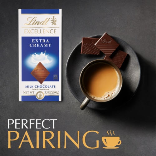 Lindt EXCELLENCE Extra Creamy Milk Chocolate Candy Bar Perspective: back