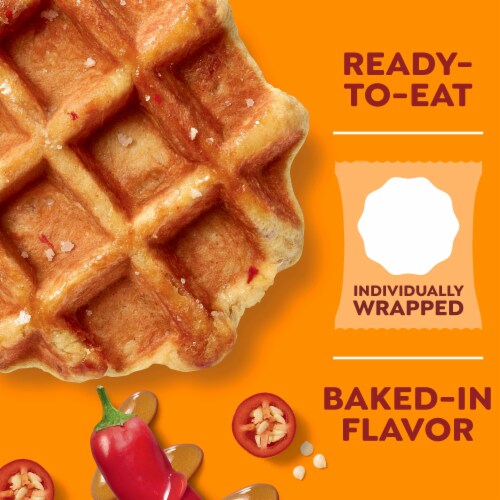 Eggo® Spicy Maple Flavor Belgian-Style Street Waffles Perspective: back