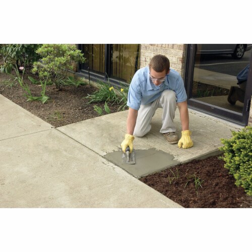 Quikrete 10 Lb. Gray Concrete Patch 1133-11 Perspective: back