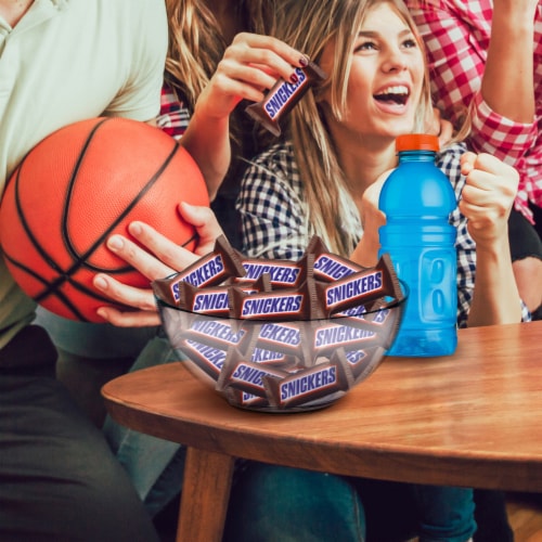 Snickers Original Fun Size Chocolate Candy Bars Bag Perspective: back