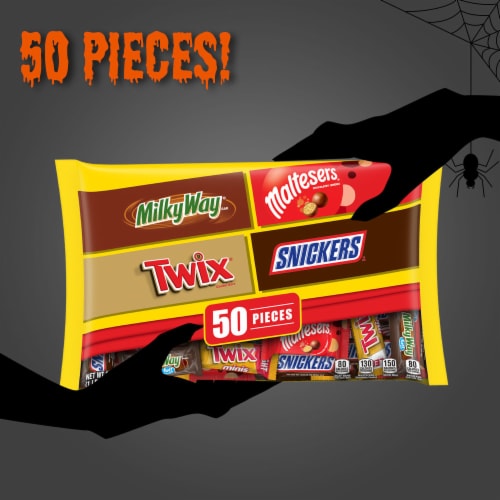 Mars Chocolate Favorites Halloween Candy Bars Variety Pack Perspective: back