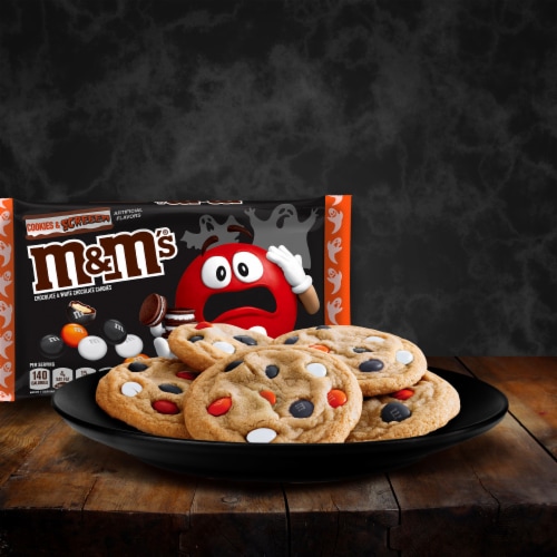 M&M's® Cookies & Screeem Chocolate & White Chocolate Halloween