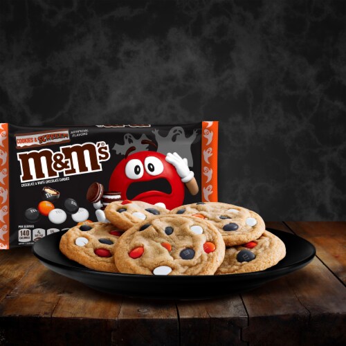 M&M's® Cookies & Screeem Chocolate & White Chocolate Halloween Candy Perspective: back