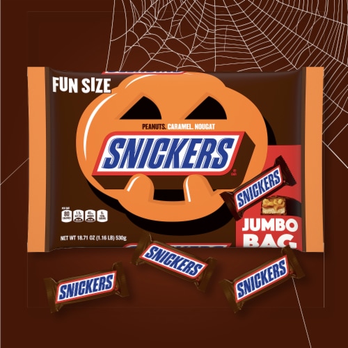 Snickers Spooky Chocolate Bars Fun Size Halloween Candy Perspective: back