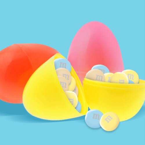 M&M'S White Chocolate Marshmallow Crispy Treat Pastel Easter Candy Bag Perspective: back