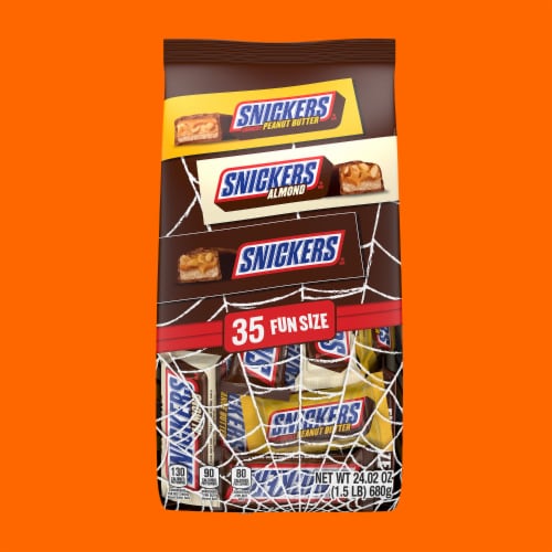 Snickers Almond Snickers & Snickers Crunchy Peanut Butter Chocolate Halloween Candy Bag Perspective: back