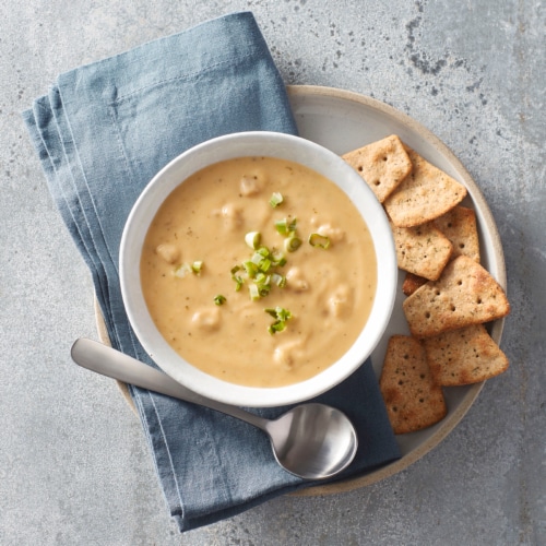 Progresso Light Broccoli Cheese Canned Soup Perspective: back