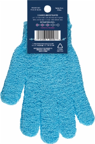 Pretty Savvy™ Exfoliating Gloves Perspective: back