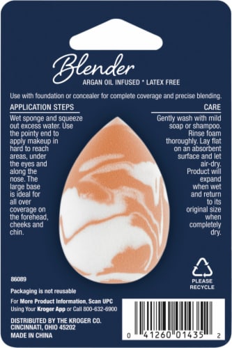Pretty Savvy™ Argan Oil Inflused Swirl Blending Sponge Perspective: back