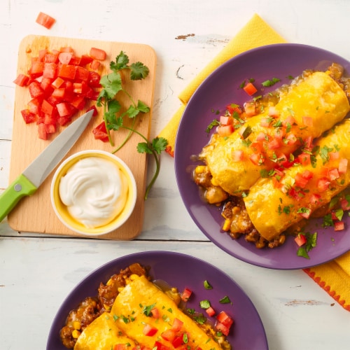 Old El Paso™ Mild Green Chile Enchilada Sauce Perspective: back