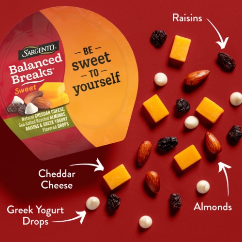 Sargento® Sweet Balanced Breaks® Cheddar Cheese Almonds Raisins & Greek Yogurt Drops Snack Packs Perspective: back