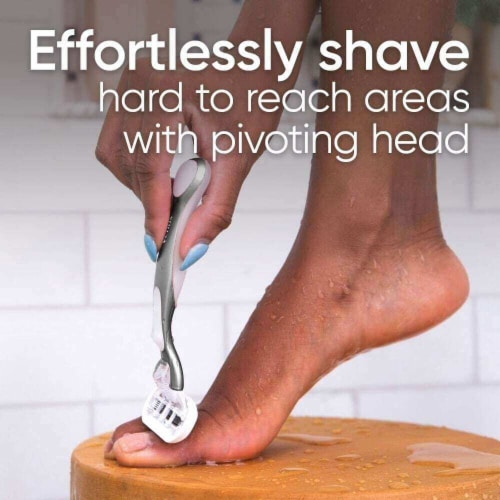 Gillette Venus Deluxe Smooth Sensitive Women's Razor Blade Refills Cartridges Perspective: back