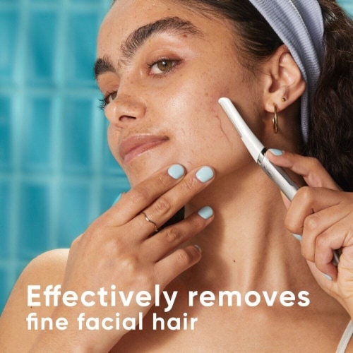Gillette Venus for Facial Hair & Skin Facial Razor Exfoliating Dermaplaning Tool with Refills Perspective: back