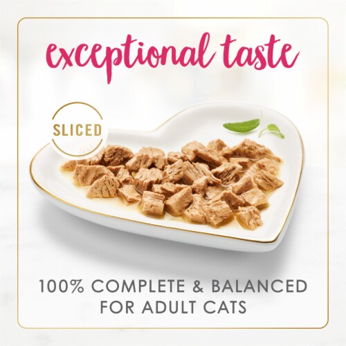 Purina Fancy Feast Sliced Wet Cat Food in Gravy Chicken Feast Perspective: back