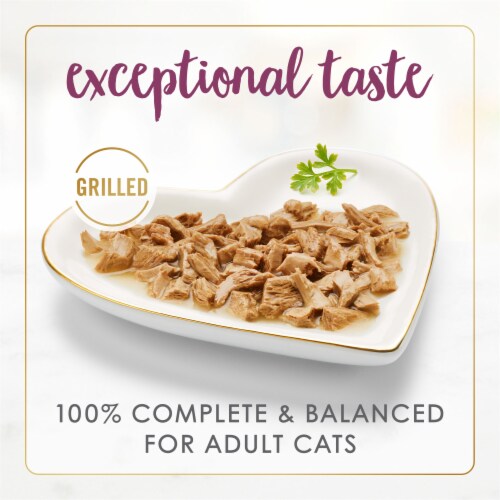 Purina Fancy Feast Grilled Wet Cat Food in Gravy Chicken Feast Perspective: back