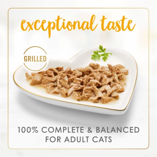 Purina Fancy Feast Grilled Wet Cat Food in Gravy Chicken & Beef Feast Perspective: back