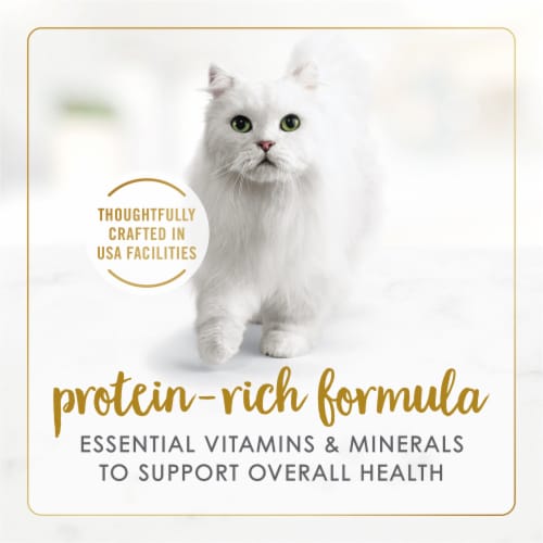 Fancy Feast Poultry & Beef Grilled Collection Wet Cat Food Variety Pack Perspective: back