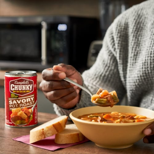 Campbell's® Chunky® Savory Pot Roast Soup Perspective: back