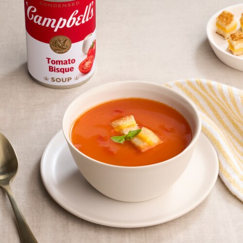 Campbell's® Condensed Tomato Bisque Perspective: back