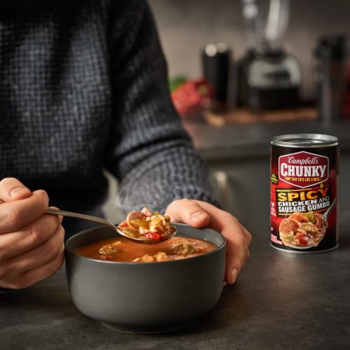 Campbell's® Spicy Chicken & Sausage Gumbo Chunky® Soup Perspective: back