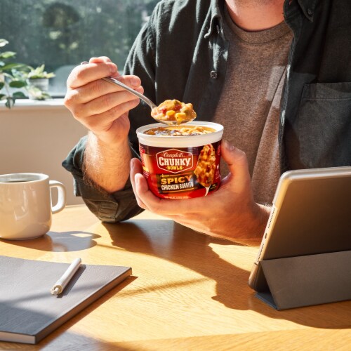 Campbell's® Chunky® Soup Spicy Chicken and Sausage Gumbo Perspective: back
