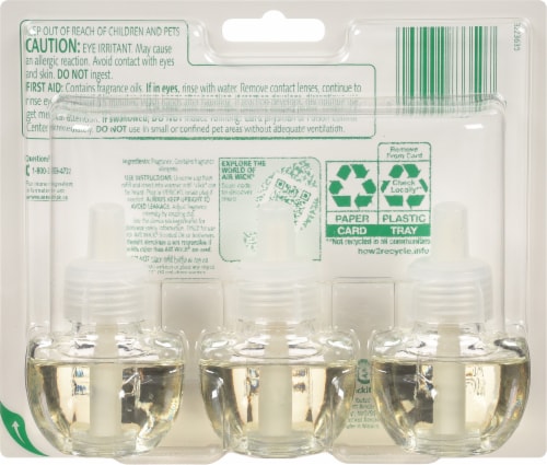 Air Wick plug in Scented Oil 3 Refills, Apple Cinnamon Medley, Holiday  scent, Holiday spray, (3x0.67oz), Essential Oils, Air Freshener, Packaging  May Vary Apple Cinnamon Medley 0.67 Fl Oz (Pack of 3)