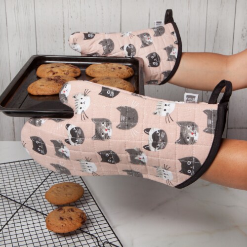 Jubilee Heat Resistant Quilted Oven Mitts Cats Meow Set of 2 Perspective: back