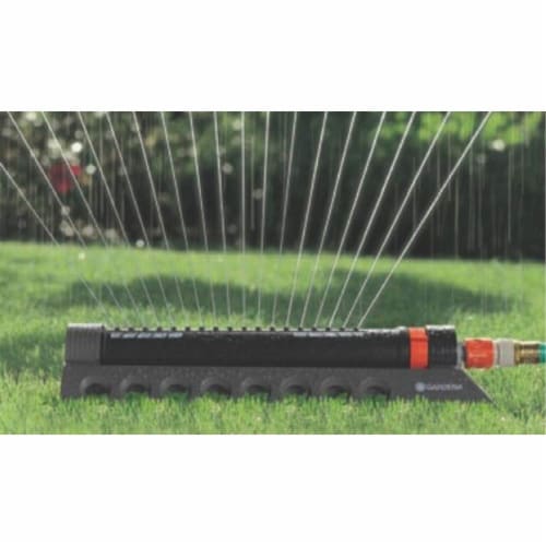 Gardena 34000 Comfort 3900 Square Foot Aqua Zoom Adjusting Oscillating Sprinkler Perspective: back