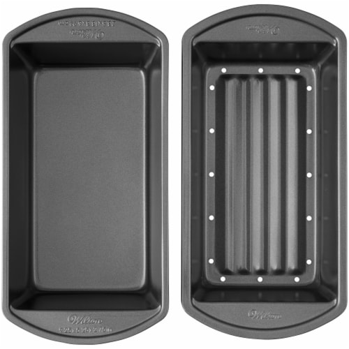 Wilton® Perfect Results™ Meatloaf Baking Pan Set Perspective: back