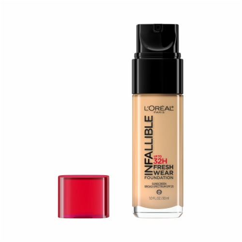 L'Oreal Paris Infallible 445 Vanilla Foundation Perspective: back