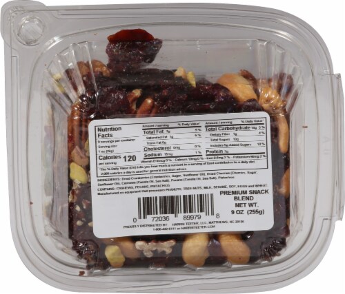 Harris Teeter Farmers Market™ Premium Snack Blend Perspective: back