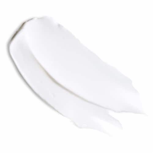 Nivea® Creme Perspective: back