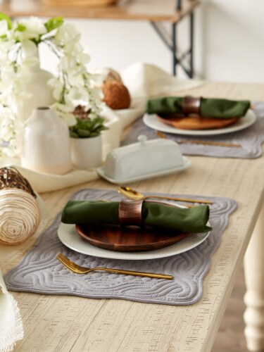 DII Gray Quilted Farmhouse Placemat (Set of 6) Perspective: back