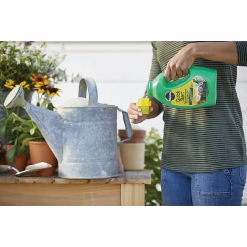 Miracle-Gro® Quick Start® Liquid Plant Food Concentrate Perspective: back