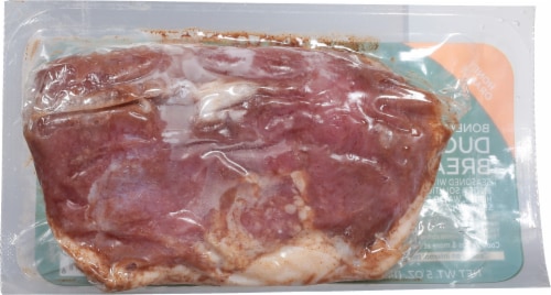 Maple Leaf Farms All Natural Boneless Fresh Duck Breast Perspective: back