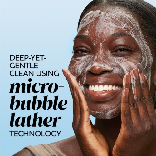 Olay Cleansing Melts + Vitamin C Face Cleanser Perspective: back